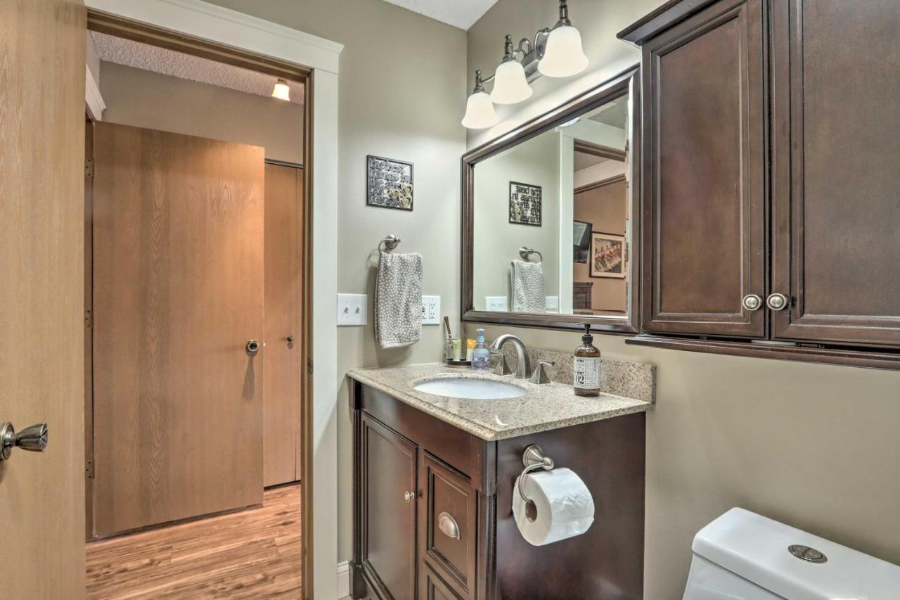 Osage Beach Condo With Lake Of The Ozarks Views Esterno foto